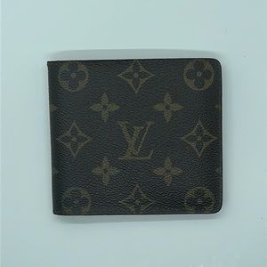 Louis Vuitton Bifold Wallet